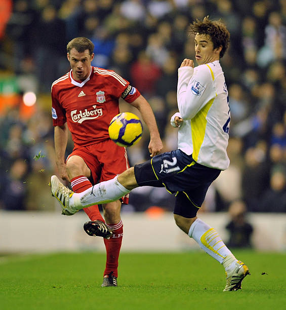 手中场诸多 手中场诸多