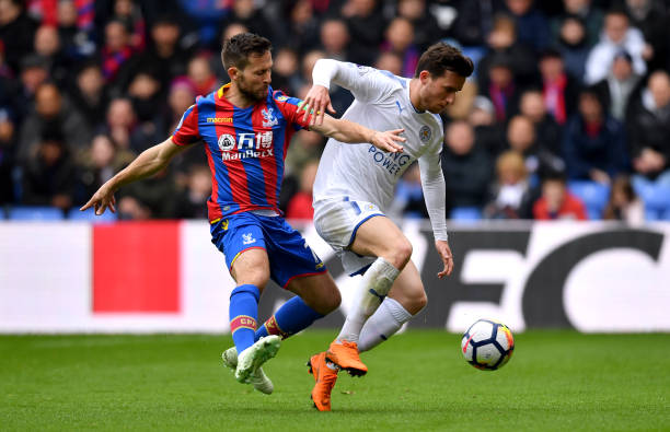 再频频失势 再频频失势